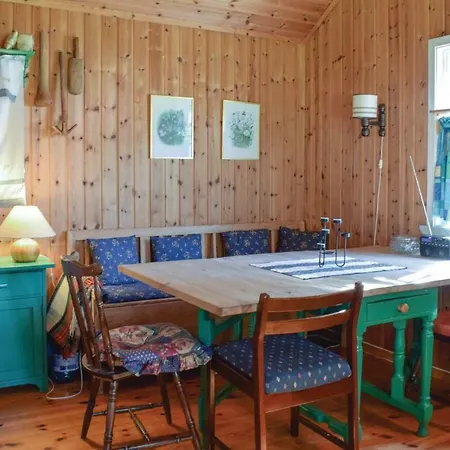 Σπίτι διακοπών Pet Friendly In With Kitchenette Sannidal