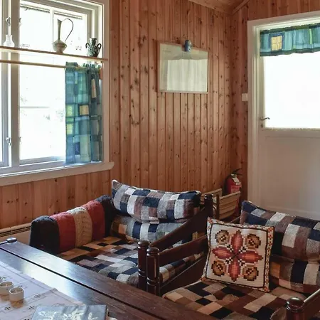 Pet Friendly In With Kitchenette Sannidal